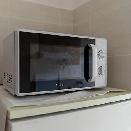 Comfort - Location, Metro Nearby - By Rentujemy Apartment