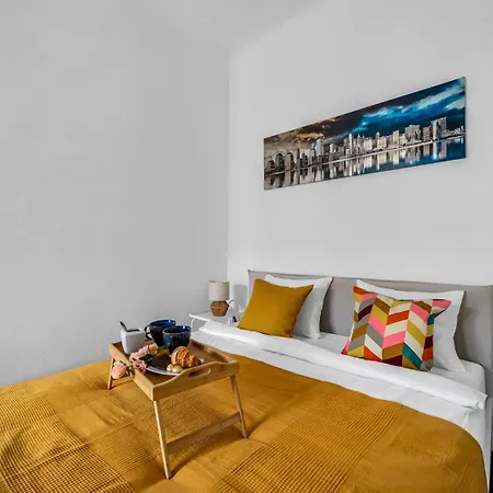 Comfort - Location, Metro Nearby - By Rentujemy *