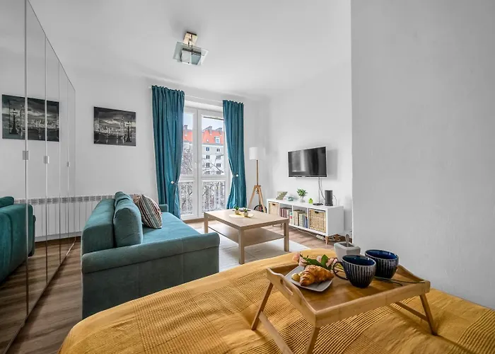 Comfort - Location, Metro Nearby - By Rentujemy Warszawa