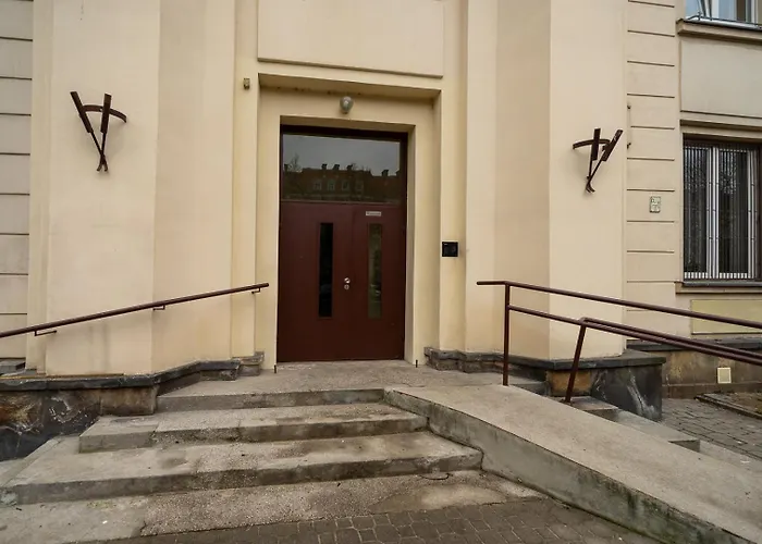 Apartament Comfort - Location, Metro Nearby - By Rentujemy *