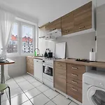 Апартаменты Comfort - Location, Metro Nearby - By Rentujemy *